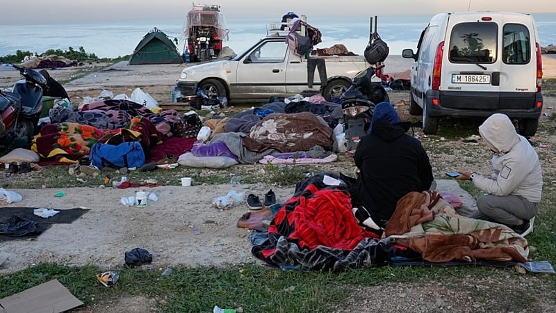 Nouveaux raids israéliens sur une banlieue de Beyrouth, les civils fuient l'escalade