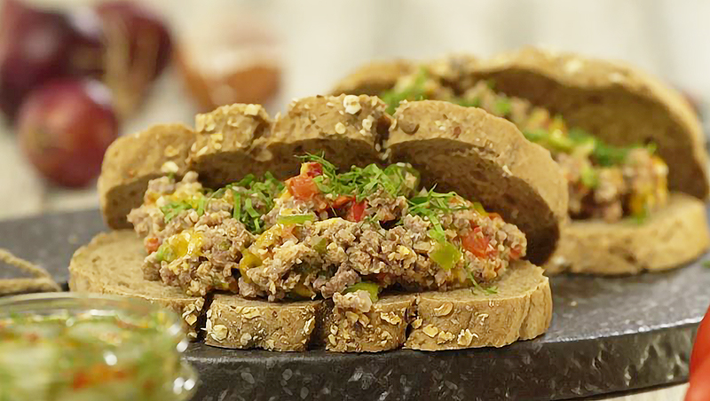 Beef Sandwich with Pickled Cucumber Salad (Shaksouka Style)