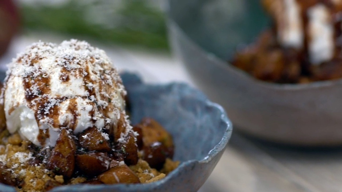 Pouding aux pommes caramélisées