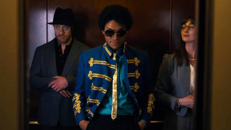 Michael (French Trailer 2)