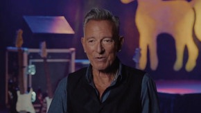 Springsteen: Deliver Me From Nowhere: Devenir Bruce (French Featurette Subtitled)