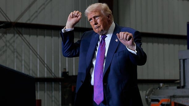 Trump Ordonnera La Publication Des Dossiers Sur Les Extraterrestres Et Les Ovnis