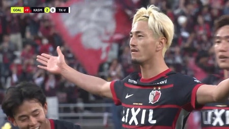 Yuma Suzuki at the double as leaders Kashima Antlers beat Tokyo Verdy 2-0 in J.League