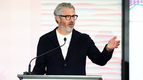 Casey Wasserman Vend Son Agence Artistique Après Les Répercussions Des Dossiers Epstein