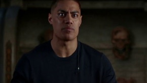 Predator: Badlands: Un Nouveau Predator (French Featurette Subtitled)