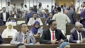 La Somalie adopte une nouvelle constitution : les députés seront élus au suffrage universel direct