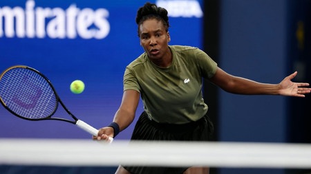 Williams Deviendra La Participante La Plus Âgée De L'Open D'Australie