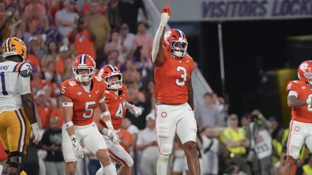 Exploring 2026 NFL Draft Picks: Patriots & Seahawks Focus