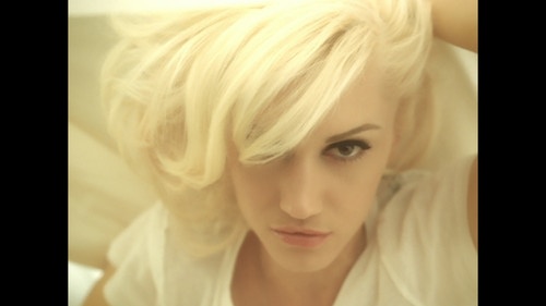 4 In The Morning (Closed Captioned)