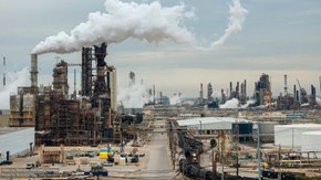 Les Prix Mondiaux Du Pétrole S'envolent Face À L'Escalade Des Tensions Au Moyen-Orient